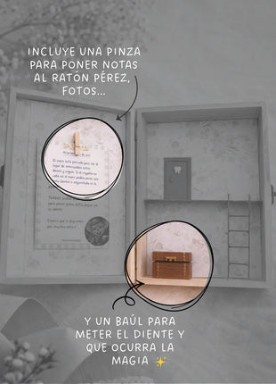 Interior de la casita del Ratoncito Pérez con pinza para notas y baúl miniatura de madera donde dejar el diente de leche